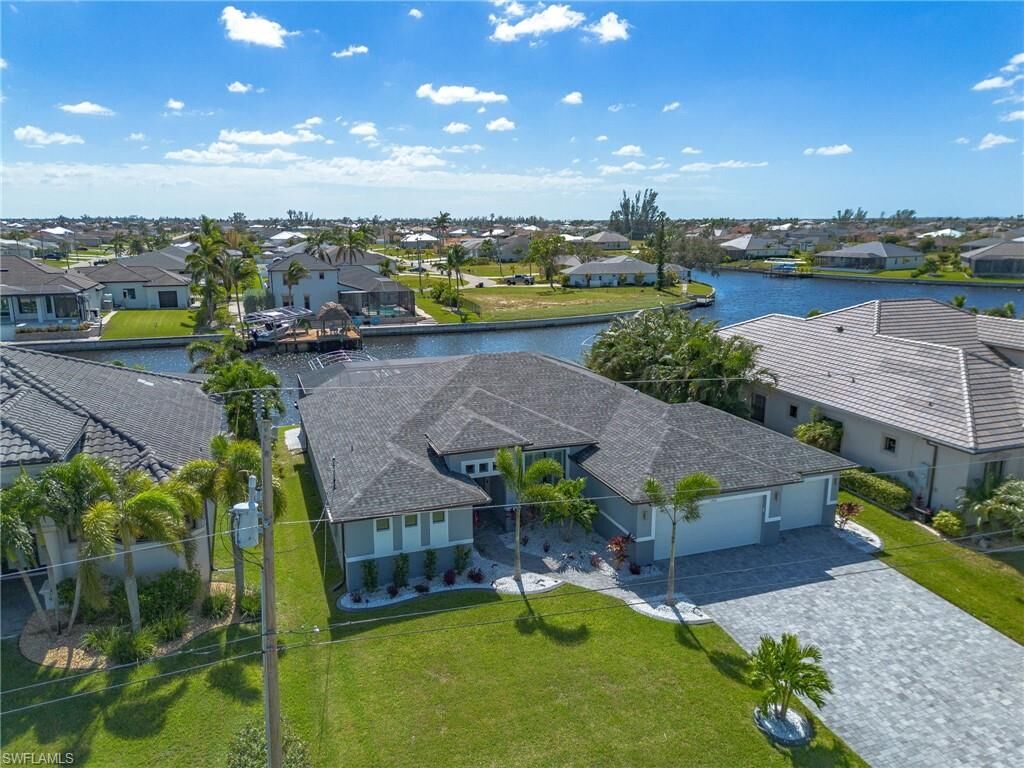 Property Photo: 3708 NW 14th Ter FL 33993