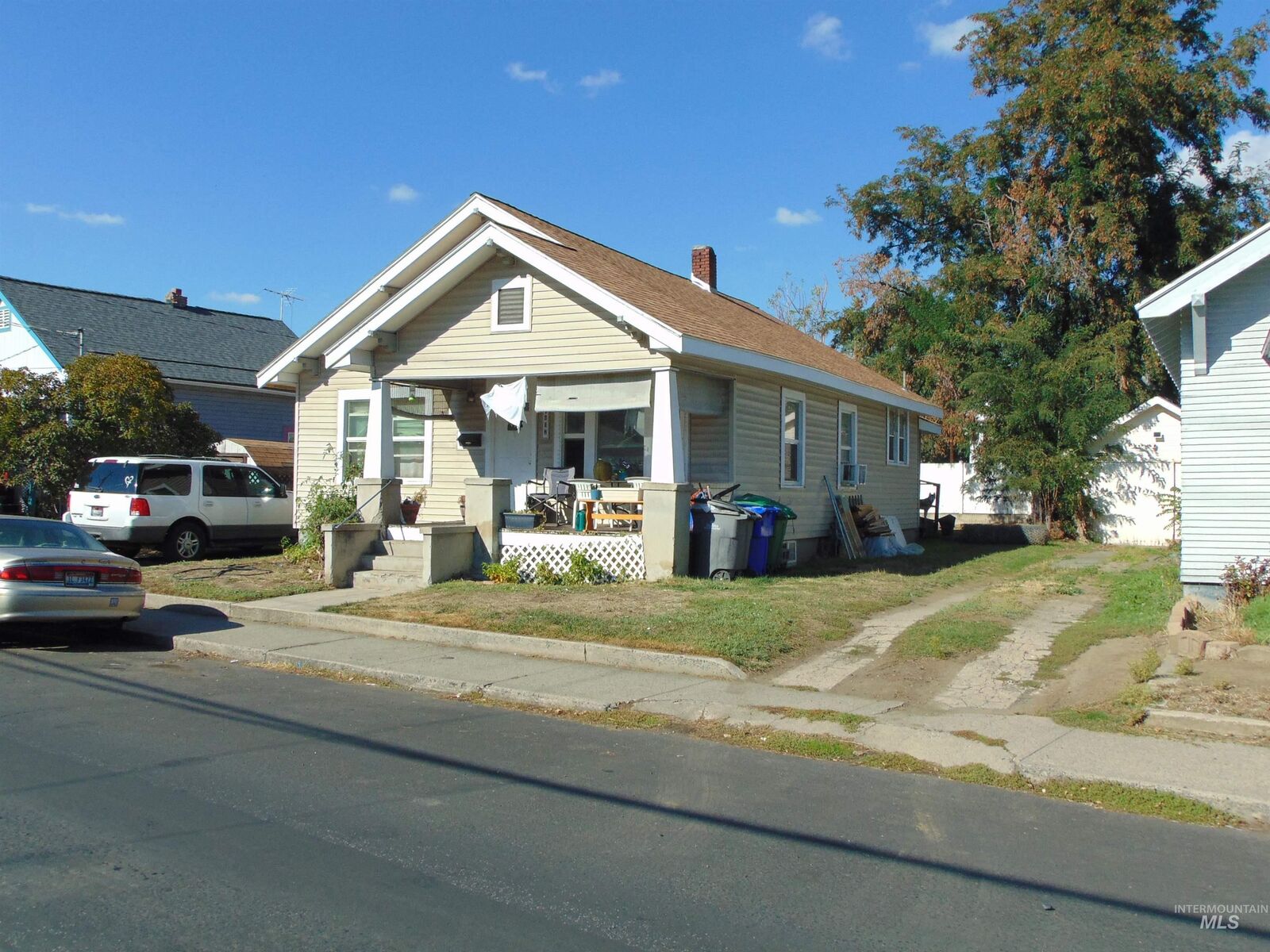 Property Photo:  1437 Idaho Street  ID 83501