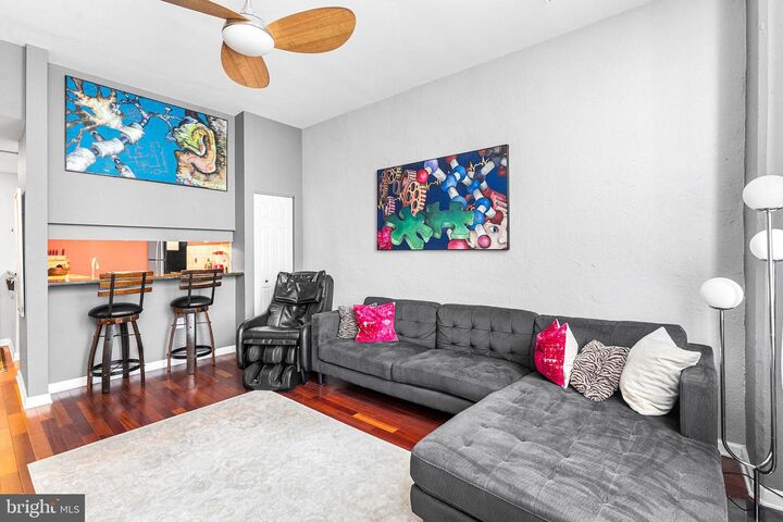 Property Photo: 315 New Street 412 PA 19106