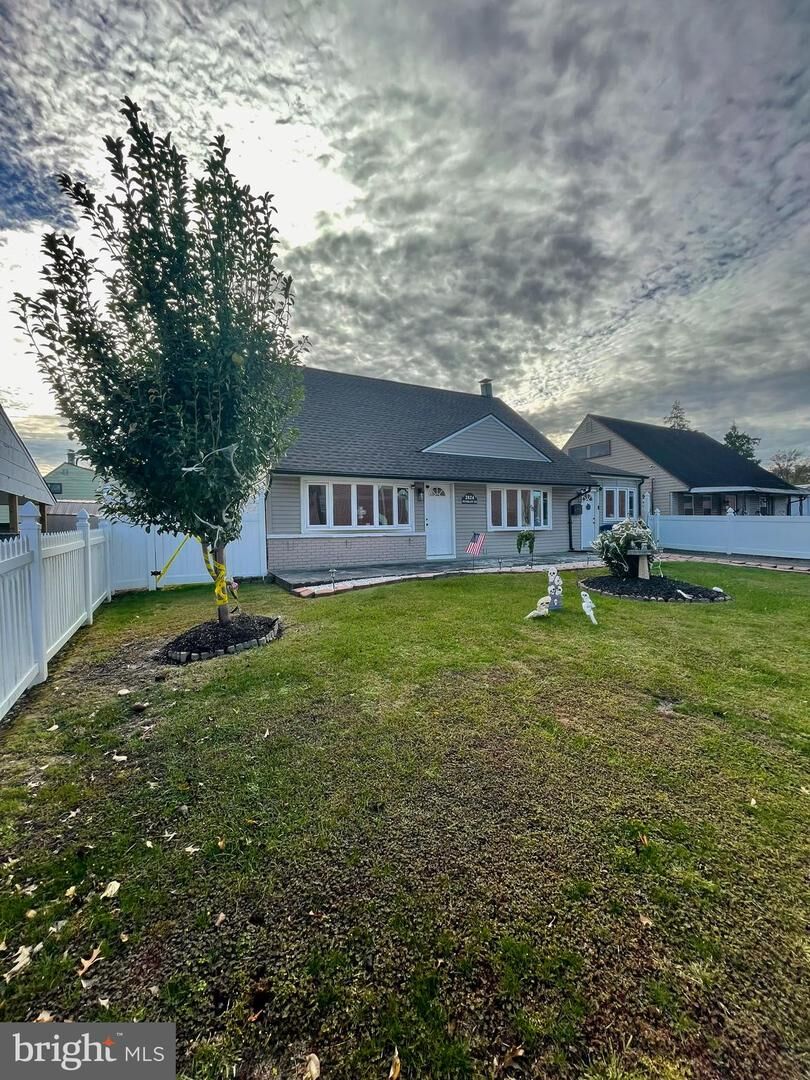 Property Photo: 2824 Woodhaven Road PA 19154