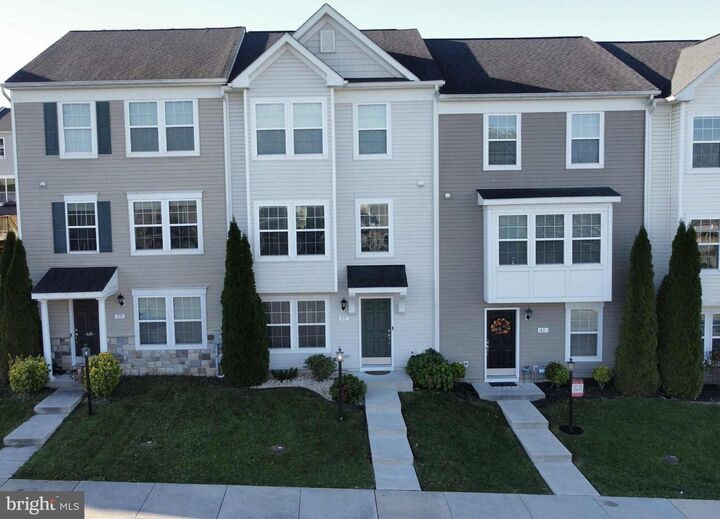 Property Photo: 37 Britania Court WV 25405