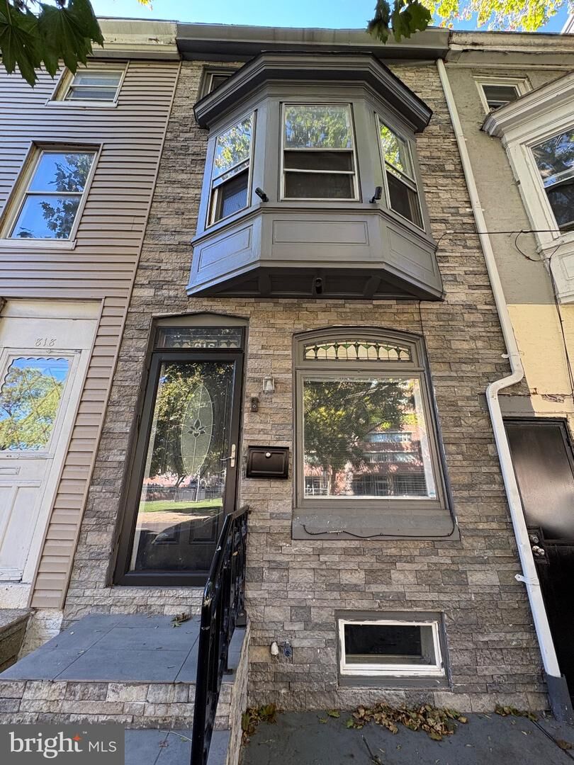 Property Photo: 816 Franklin Street PA 19602