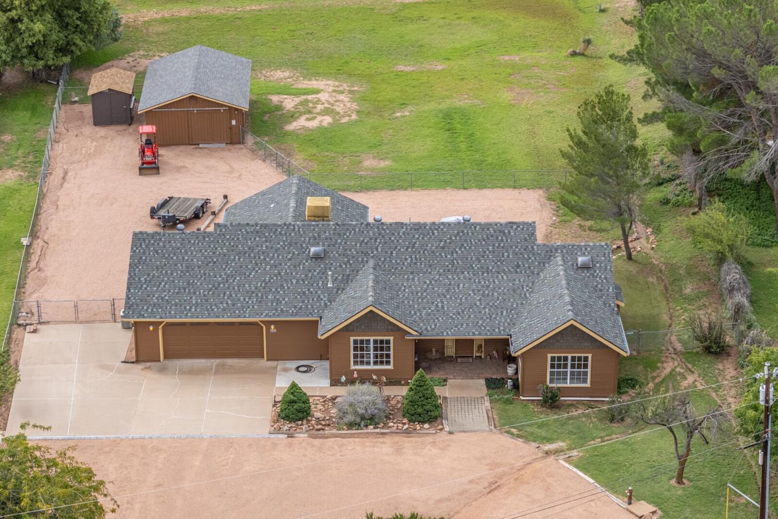 Property Photo: 155 W Claxton Road AZ 85541