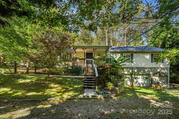 35 Evelyn Acres Drive  Asheville NC 28806 photo