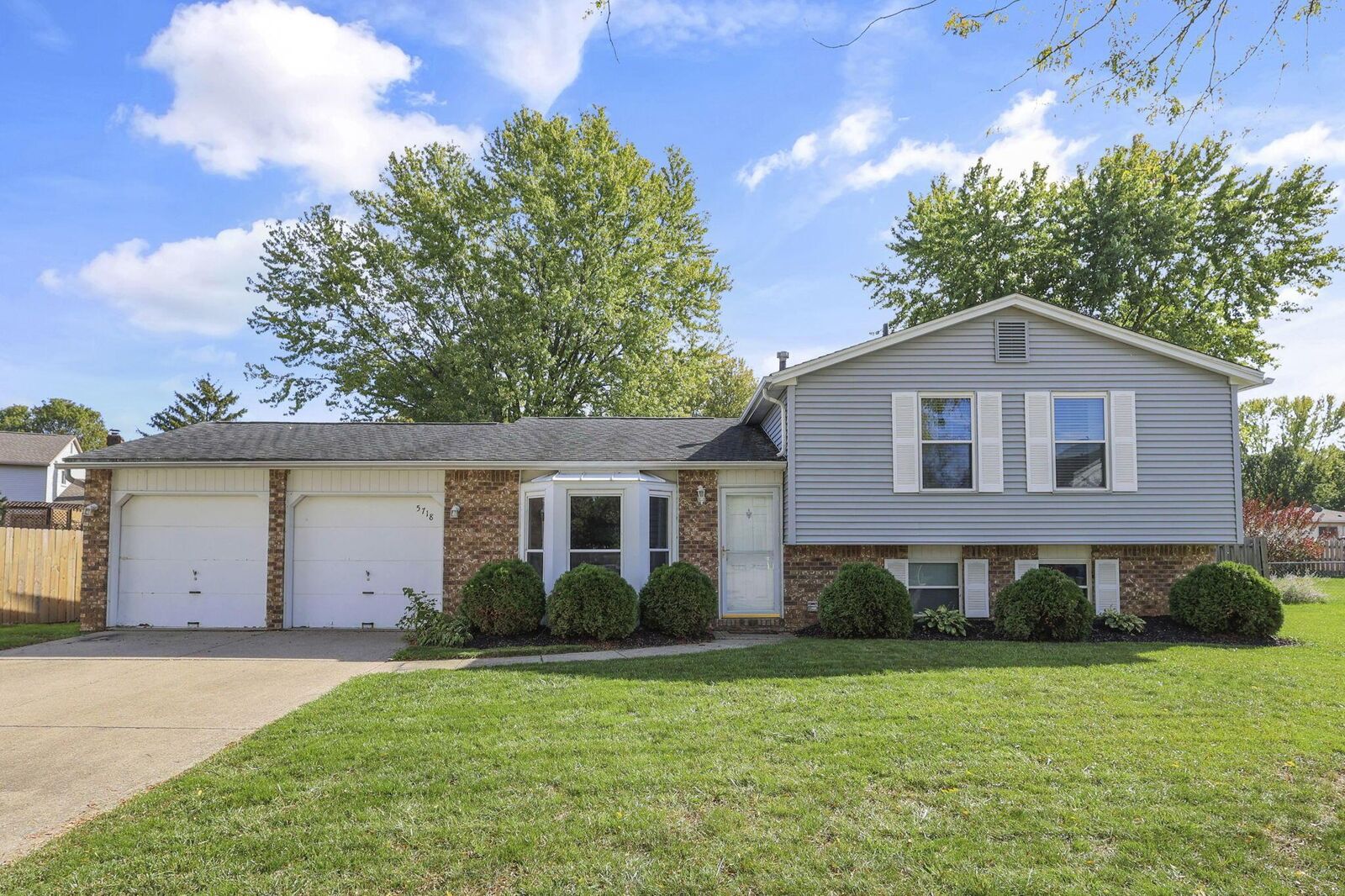 Property Photo:  5718 Bangor Court  OH 43235 