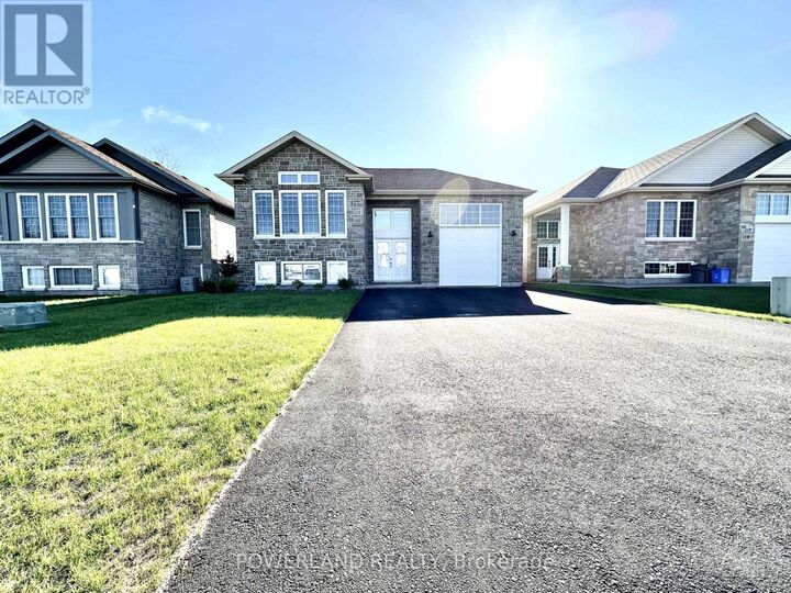 Property Photo:  21 Brookland Drive  ON P1A 0A1