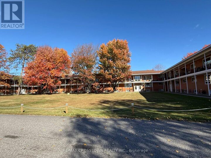 Property Photo:  40 Judge Avenue B12  ON P1A 1B4