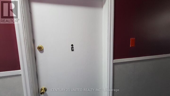 Property Photo: 409 Chambers Street C ON K9H 3T9