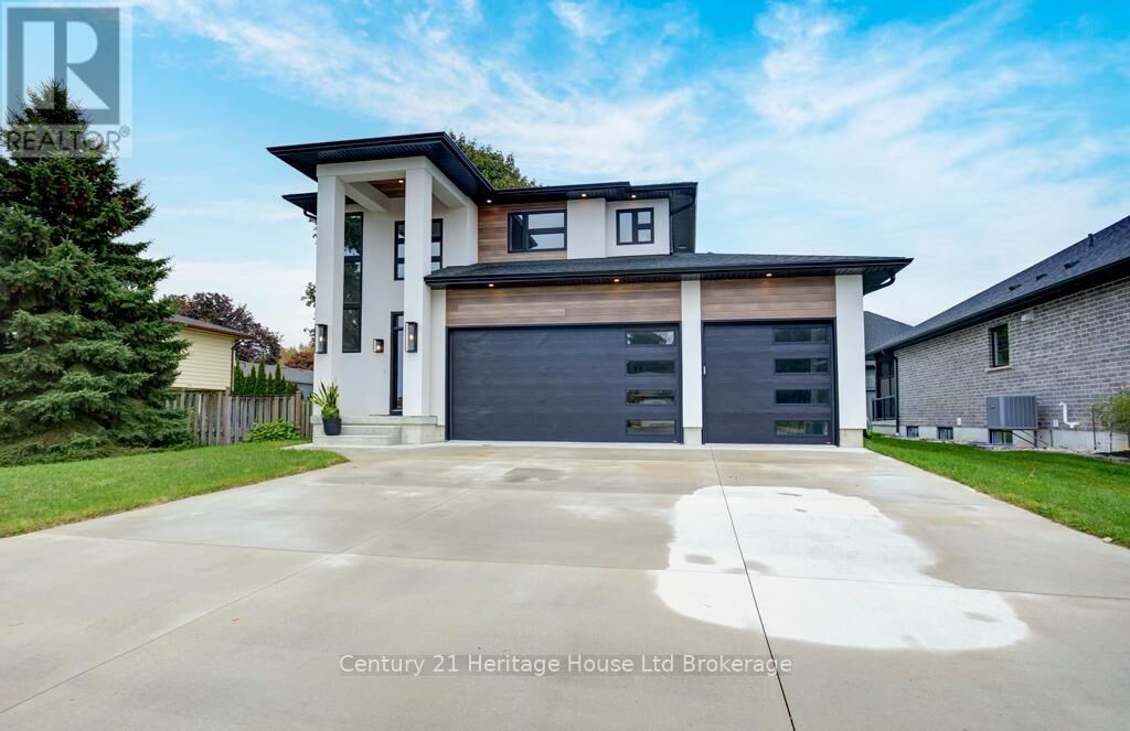 Property Photo:  154930 15th Line  ON N5C 3J6 