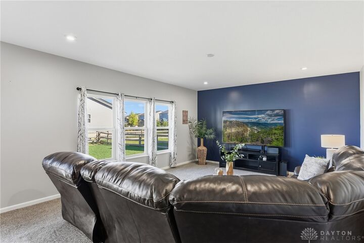 Property Photo: 2521 Leonardo Way OH 45005