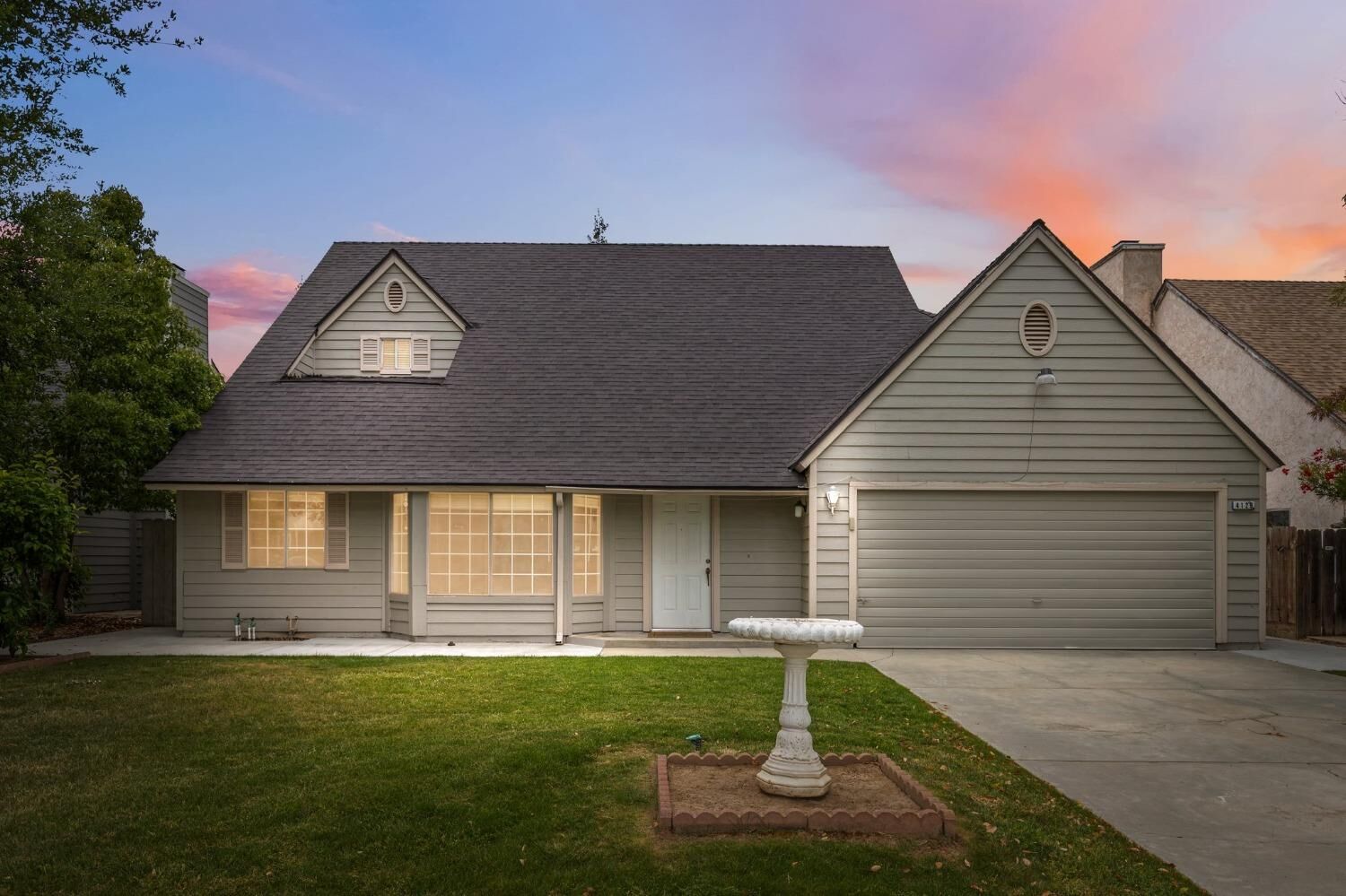 Property Photo:  4129 W Regency Avenue  CA 93722 