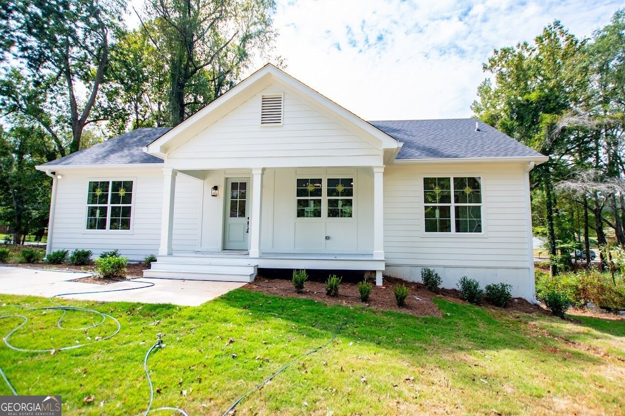 Property Photo:  215 Rome Street  GA 30108 
