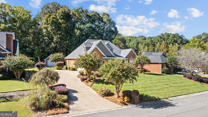 Property Photo: 28 W Brook Drive SW GA 30165