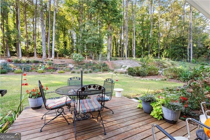 Property Photo:  1701 Smithwood Drive  GA 30062