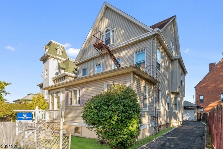 Property Photo: 131 Park Pl NJ 07055