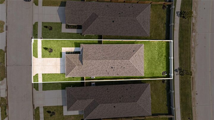 Property Photo: 2543 Cactus Ranch Lane TX 77532