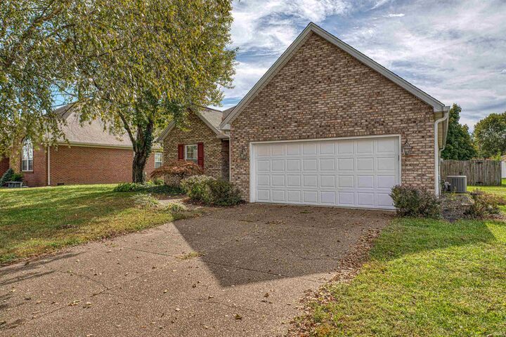 Property Photo: 213 Westbriar Boulevard IN 47630