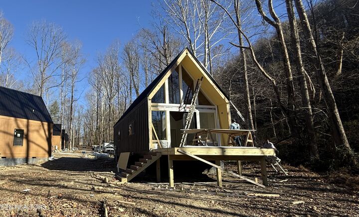 Property Photo:  204-240 Braydens Way  TN 37738 