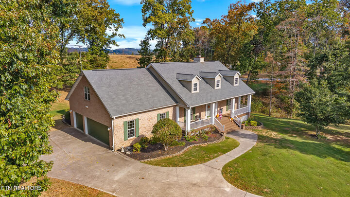 Property Photo: 410 Mountain View Rd TN 37354