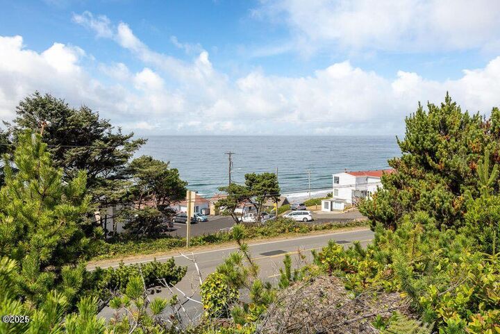 Property Photo:  Tl 501&502 SE 39th Street  OR 97367
