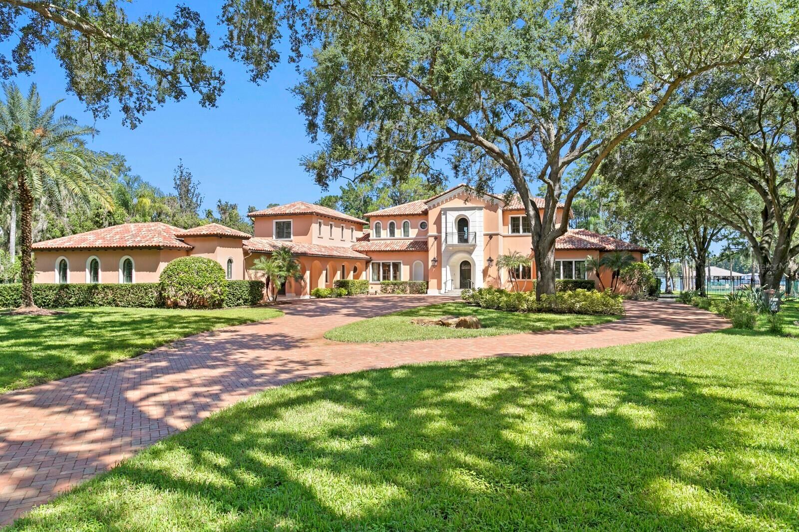 Property Photo:  8945 Roberts Road  FL 33556 