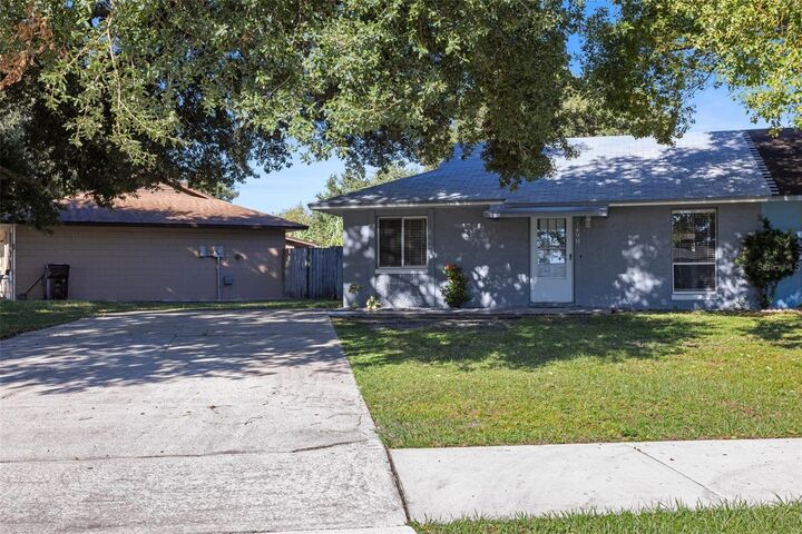 Property Photo: 1498 Hendren Drive FL 32807