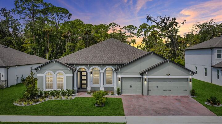 Property Photo: 1087 Conestoga Way FL 32771