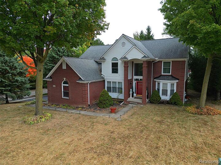 39405 Windsome Drive  Northville MI 48167 3940 photo