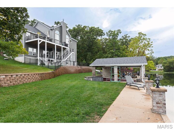 Property Photo: 10104 Lake Ridge Court MO 63050