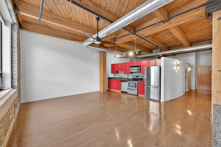 234 E Reservoir Ave 203  Milwaukee WI 53212 photo