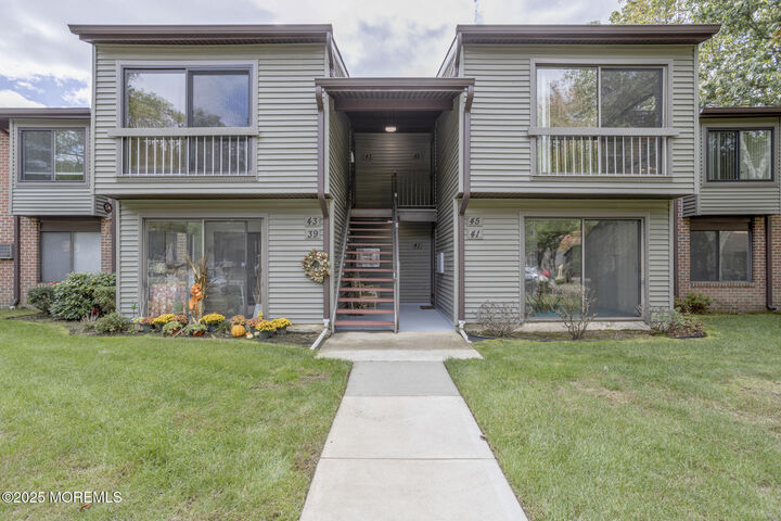 Property Photo:  45 Western Reach  NJ 07701