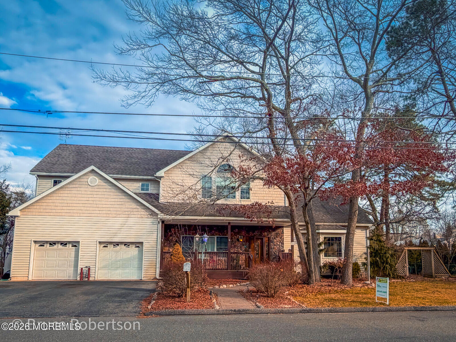 Property Photo:  1972 Glen Oak Drive  NJ 08731 