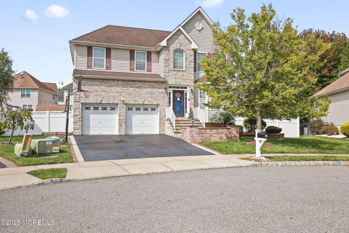 Property Photo:  60 Eddington Lane  NJ 08831 