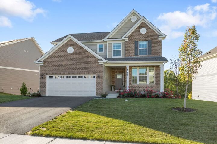 Property Photo: 1044 Joice Lane IL 60060