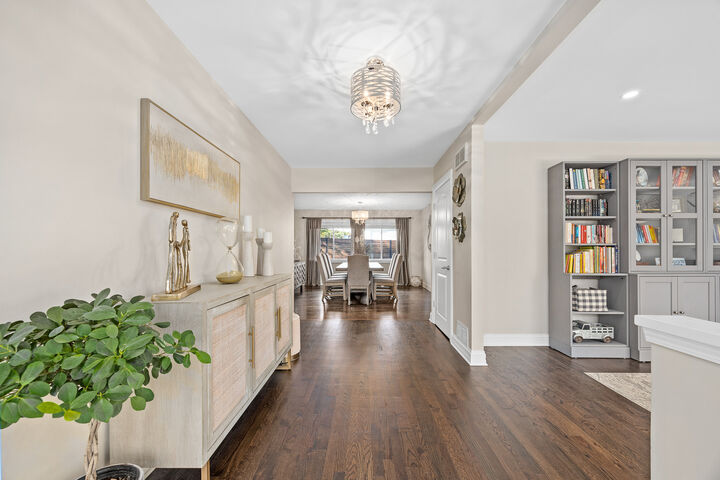 Property Photo:  1208 N Doe Road  IL 60067
