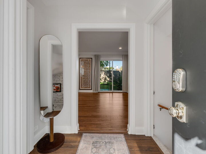 Property Photo:  315 Hawthorn Avenue  IL 60022