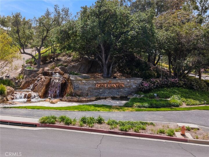 Property Photo:  14 Meridian  CA 92679 