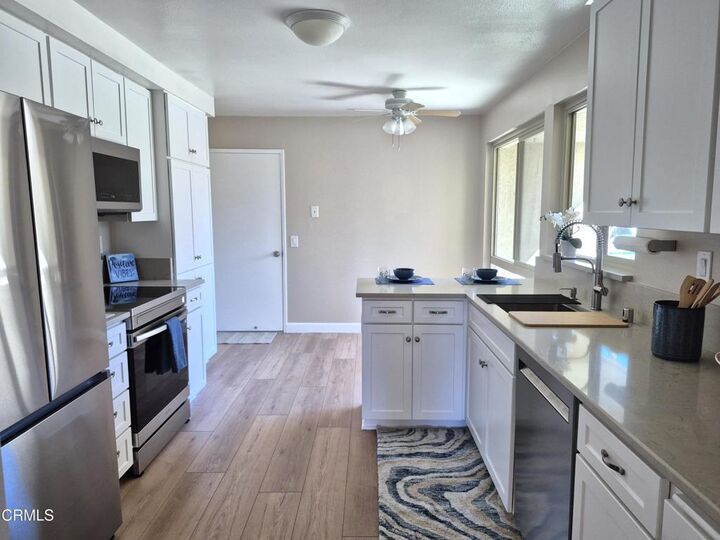 Property Photo:  4112 Village 4  CA 93012 