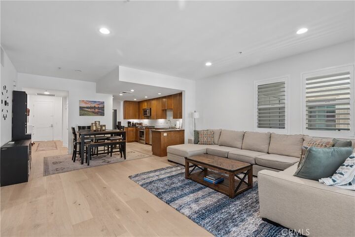 Property Photo: 300 E 4th Street 205 CA 90802