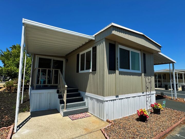 Property Photo: 6311 Convention Lane 100 CA 95828