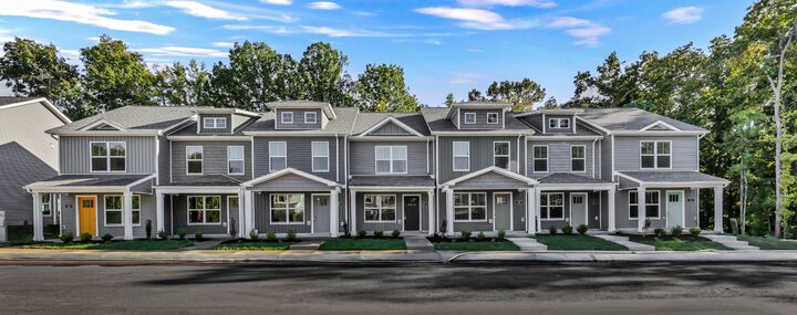 Property Photo: 139 Quarry Point Dr D-151 TN 37043