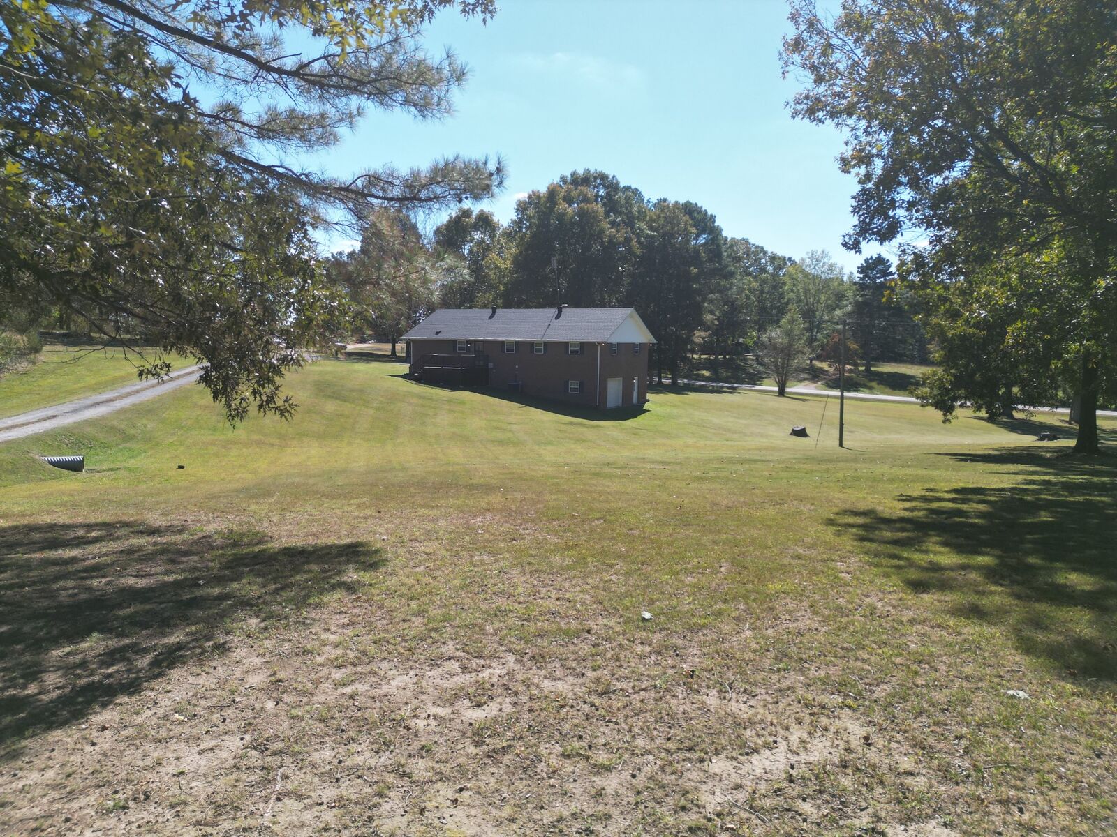 Property Photo: 2055 Chisholm Rd TN 38463
