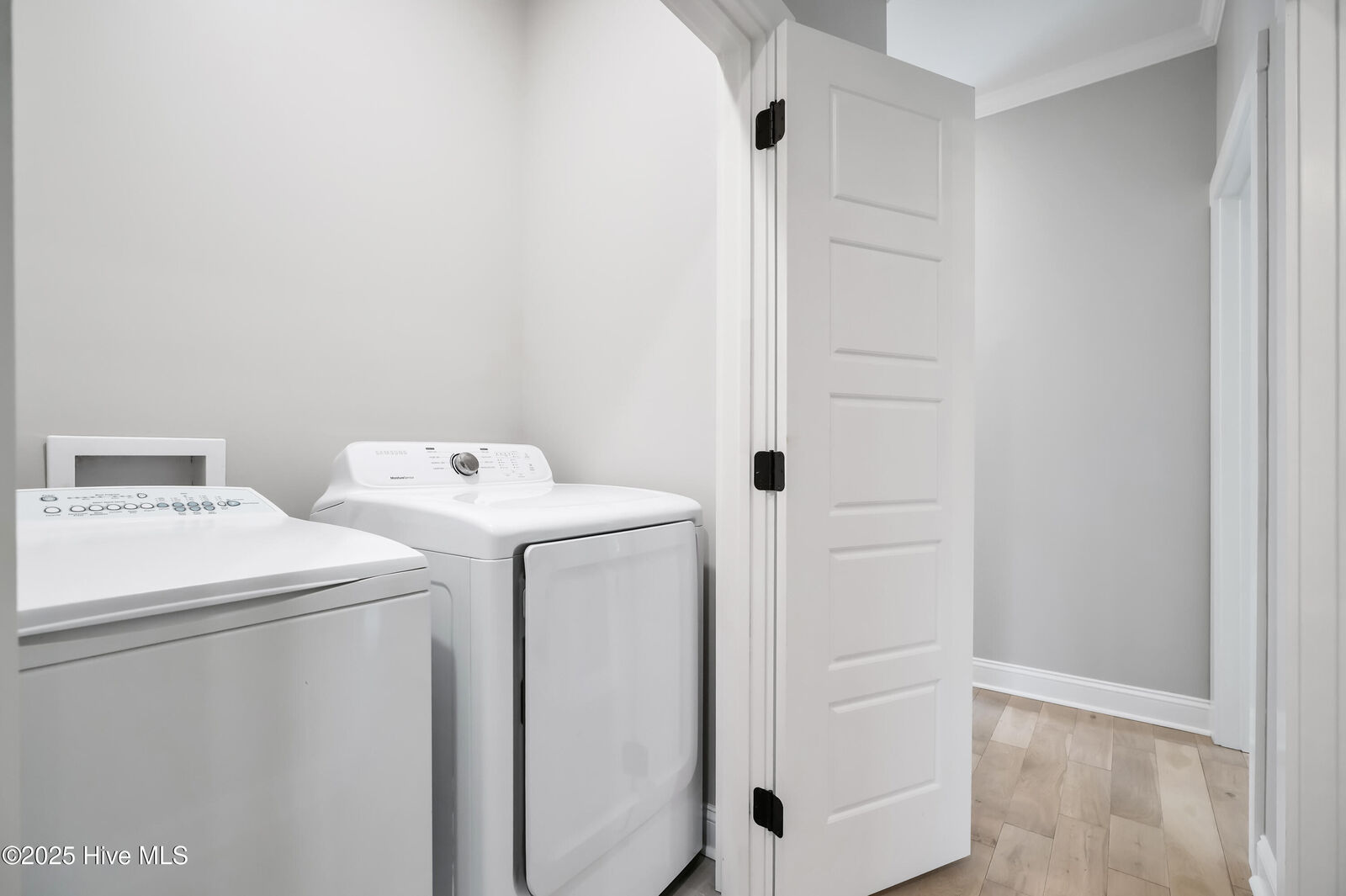 Property Photo:  1004 Bradbury Court  NC 28451 