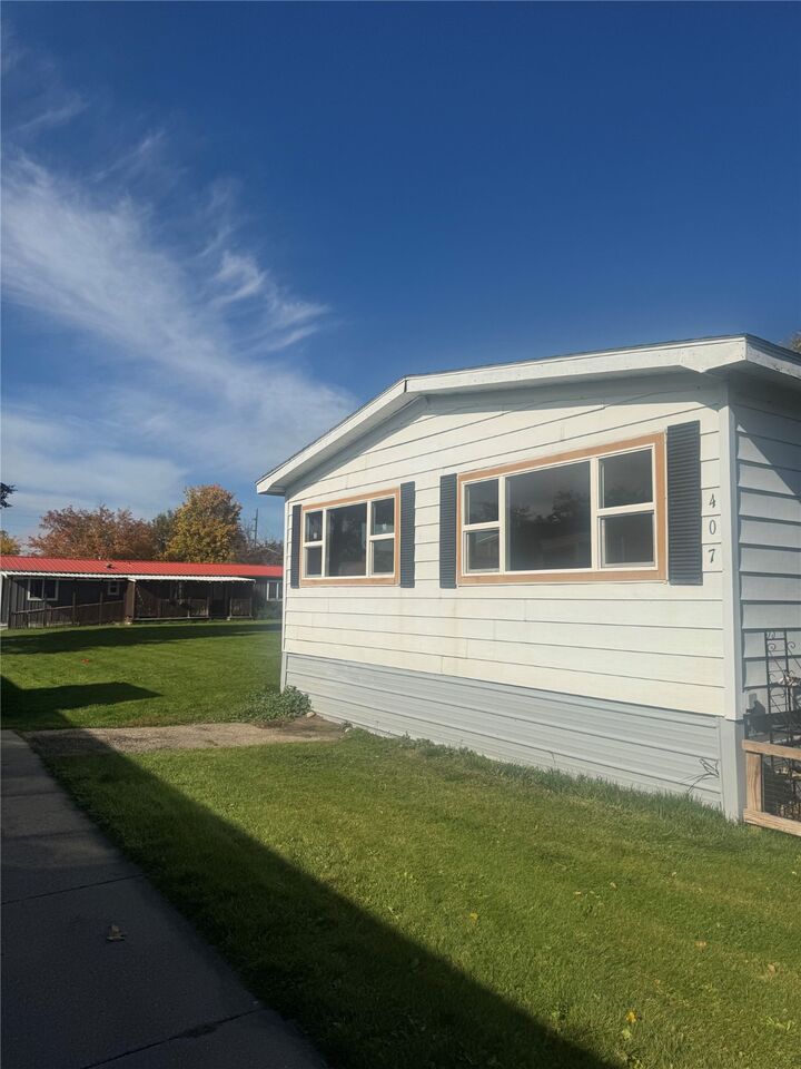 Property Photo: 407 Surrey Lane N MT 59808