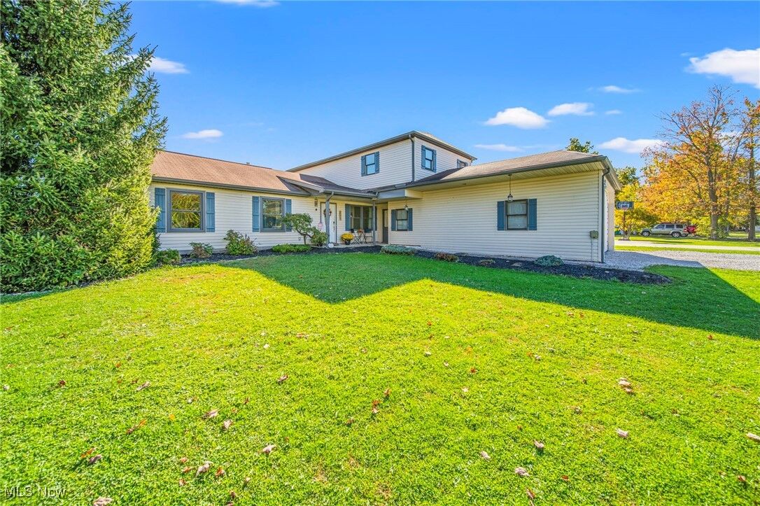 Property Photo: 232 Franley Drive OH 44047