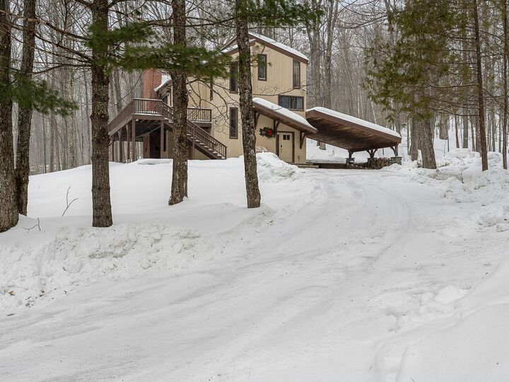 Property Photo: 185 Maple Road VT 05672