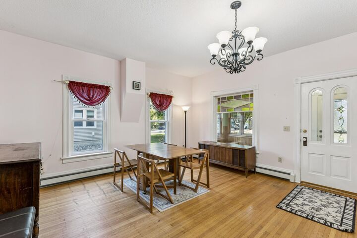 Property Photo:  313 Angel Avenue SW  MN 55388 