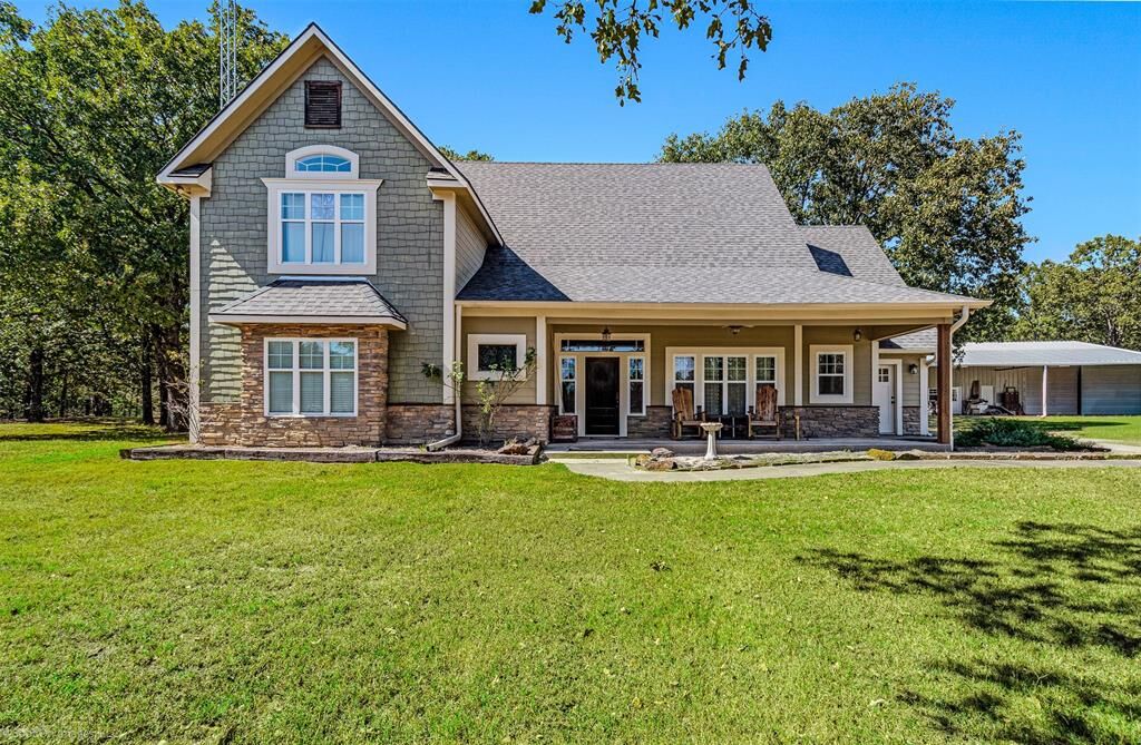 Property Photo:  1988 Rs County Road 3345  TX 75440 