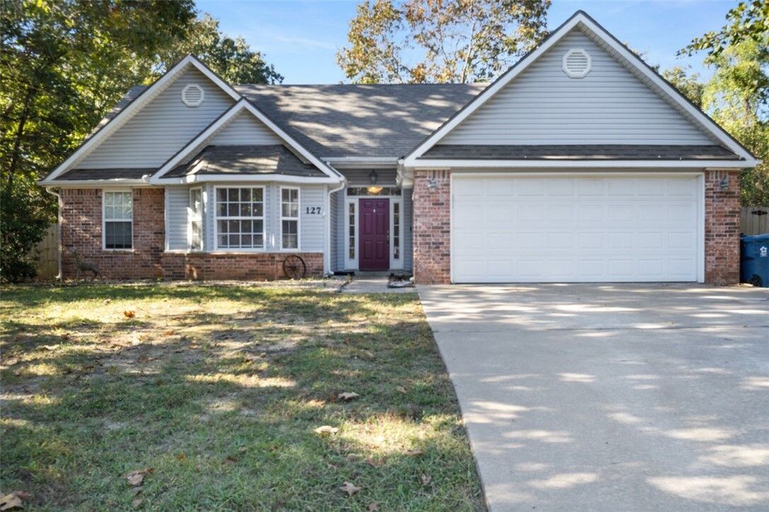 Property Photo:  127 Rillington Drive  AR 72714 