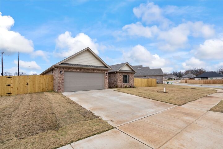 Property Photo: 76 W Gilpin Street AR 72730